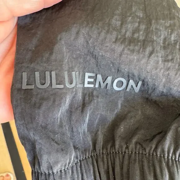 Lululemon Ready to Go Jacket Black Water Repellent Hooded Athletic Gym Travel